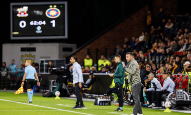 DEVENTER - Go Ahead Eagles coach Melvin Boel during the Europa League match between Go Ahead Eagles and Steaua Bucharest at the De Adelaarshorst stadium on September 25, 2025, in Deventer, Netherlands. ANP VINCENT JANNINK
