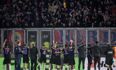 DEVENTER, NETHERLANDS - SEPTEMBER 25: players of FCSB celebrate the win during the UEFA Europa League 2025/26 League Phase match between Go Ahead Eagles and FCSB at De Aderlaarshorst on September 25, 2025 in Deventer, Netherlands. (Photo by Dennis Bresser