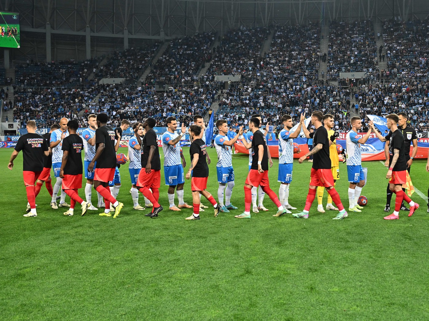 ”Universitatea Craiova sau FCSB? Cine are față de campioană?”. A jucat cu ambele echipe și a tras concluzia