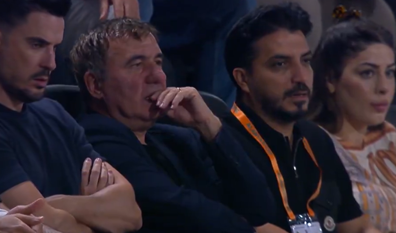 Camerele s-au mutat pe Gică Hagi: cum a fost surprins când Ianis a intrat pe teren în Alanyaspor - Galatasaray