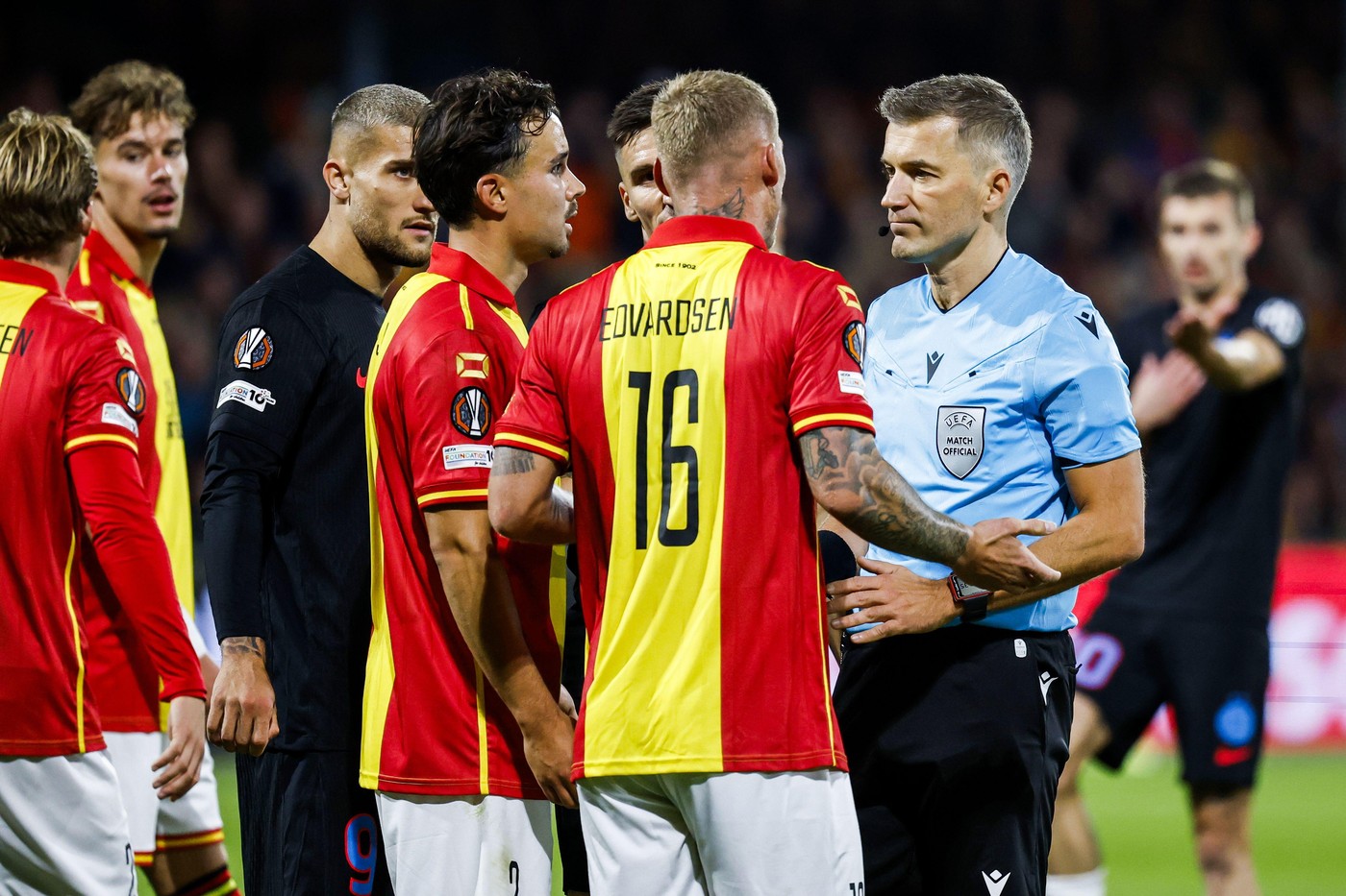 Nu s-a ferit de cuvinte, după ce Go Ahead Eagles a pierdut în fața FCSB-ului: ”O porcărie!”
