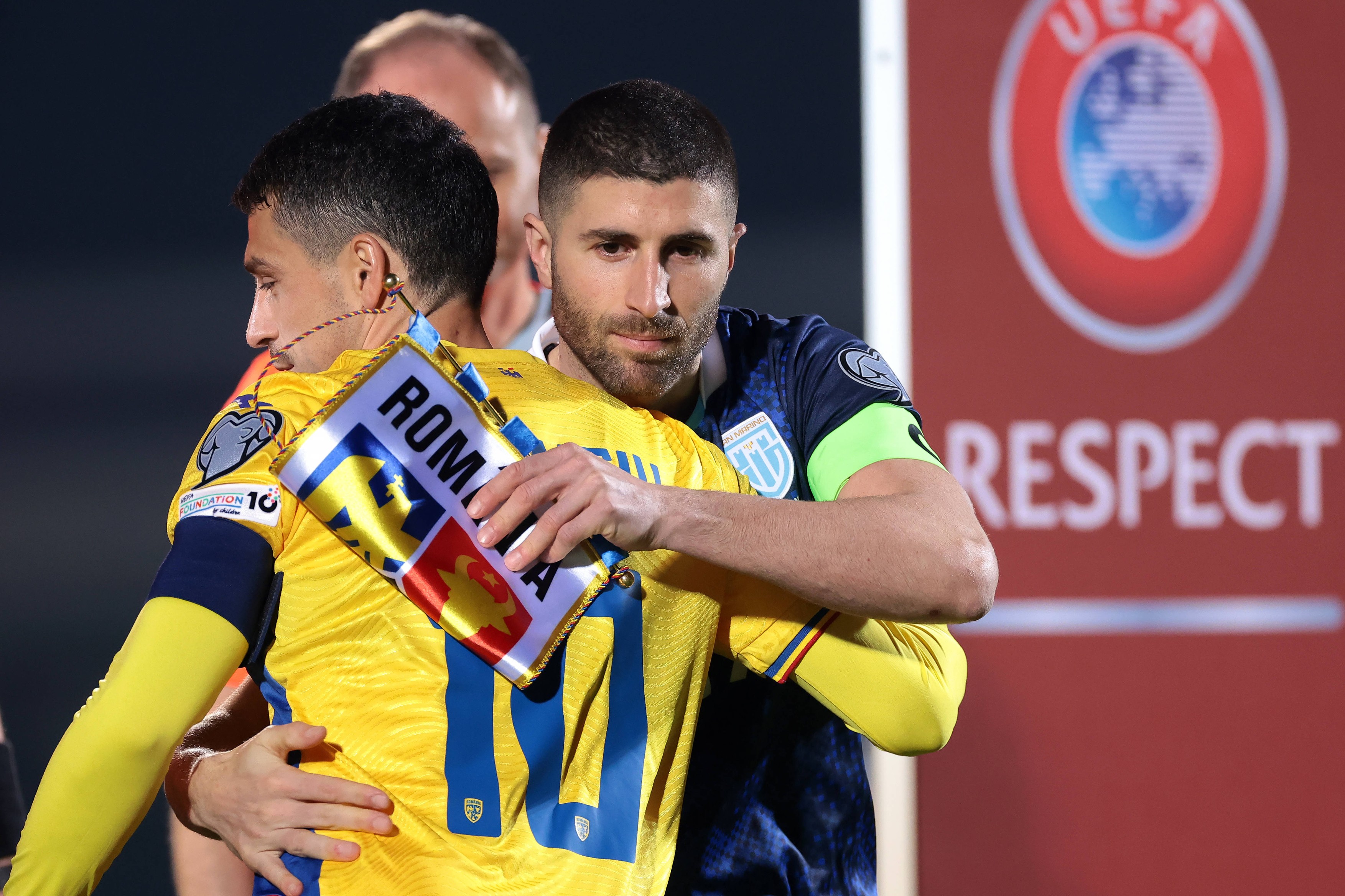 Nicolae Stanciu a făcut schimb de tricouri cu un român după Genoa - Empoli 3-1