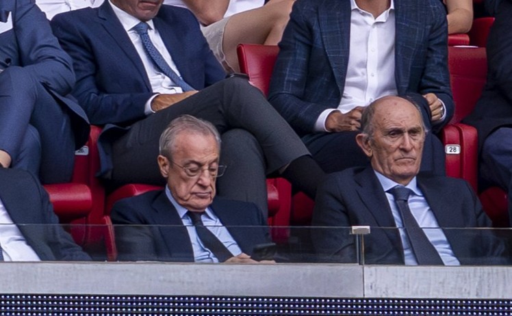 Florentino Perez s-a dus direct la vestiare, după Atletico - Real Madrid 5-2 și a avut un discurs scurt