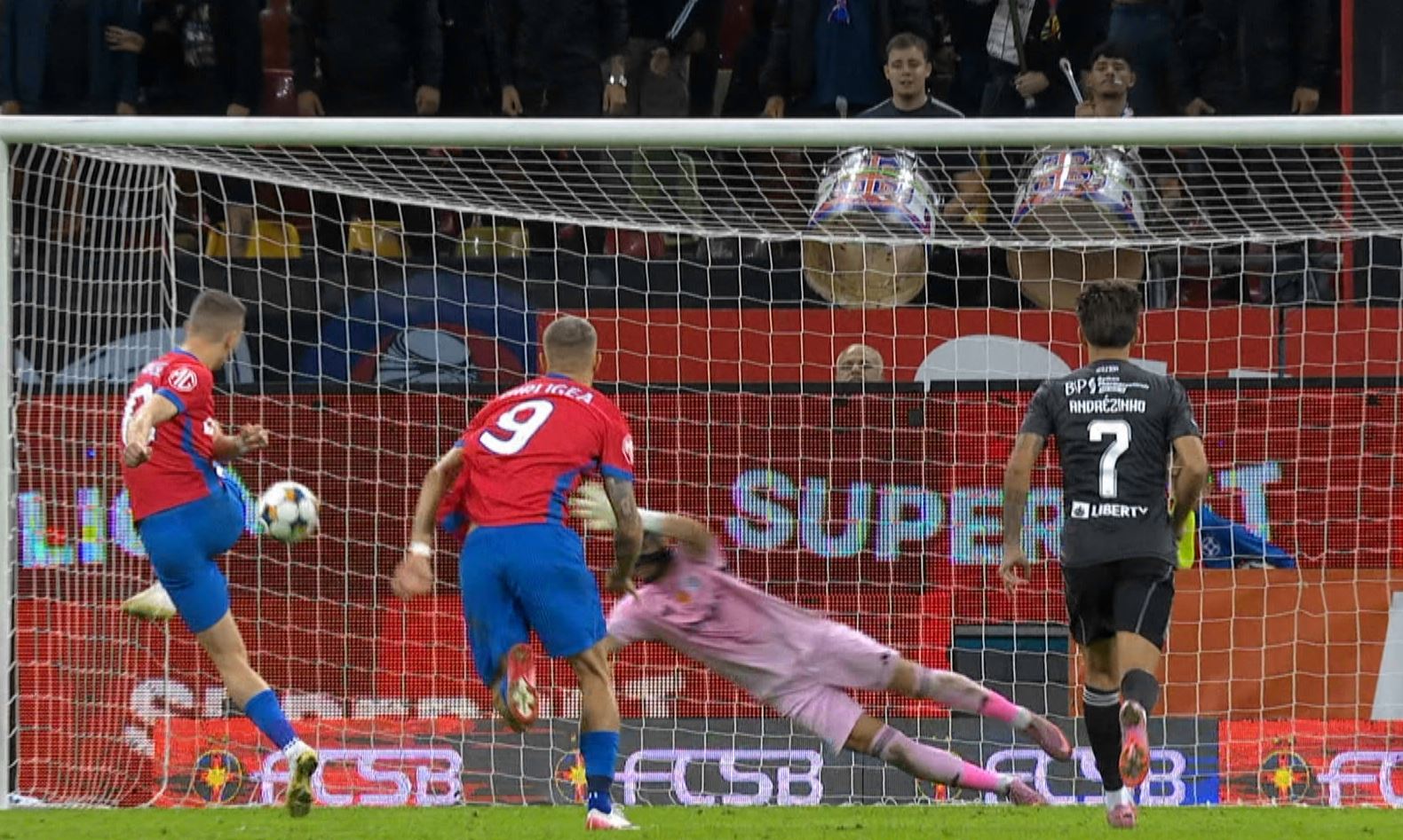 FCSB - Oțelul 1-0. Florin Tănase a marcat golul victoriei din penalty