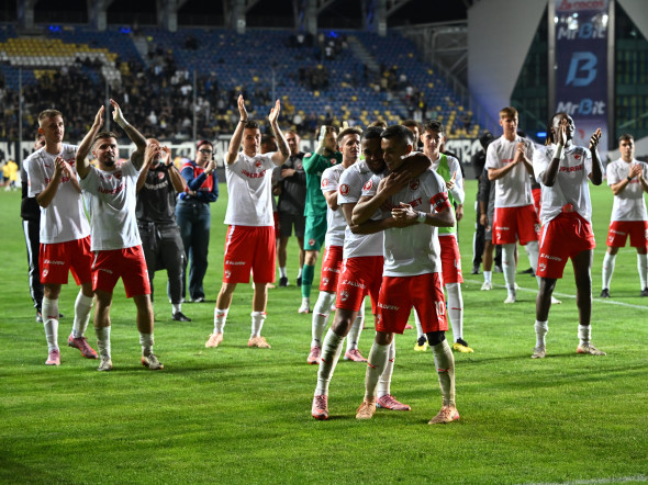 FOTBAL:PETROLUL PLOIESTI-DINAMO BUCURESTI, SUPERLIGA SUPERBET (15.09.2025)