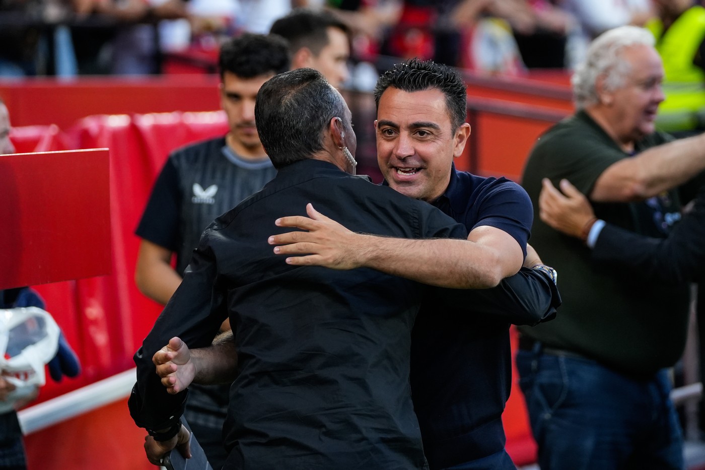Vestea primită de Xavi: e la un pas de revenirea pe bancă