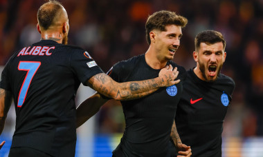 David Miculescu of Fotbal Club FCSB celebrates after scoring his team's first goal during the UEFA Europa League 2025/26 League Phase MD1 match between Go Ahead Eagles and Fotbal Club FCSB at Stadion De Adelaarshorst on September 25, 2025 in Deventer, Ne