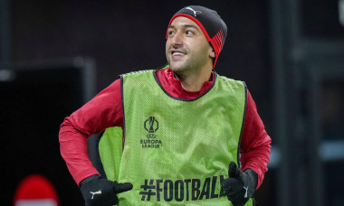 Alkmaar, Netherlands. 28th Nov, 2024. ALKMAAR, NETHERLANDS - NOVEMBER 28: Hakim Ziyech of Galatasaray A.S. warms up during a UEFA Europa League 2024/25 League Phase MD3 match between AZ Alkmaar and Galatasaray A.S. at AFAS Stadion on November 28, 2024 in