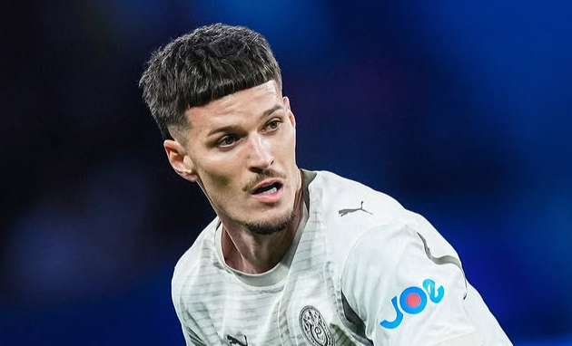 Dennis Man, doar a 3-a opțiune pentru PSV! Ce jucători au vrut să cumpere înainte olandezii