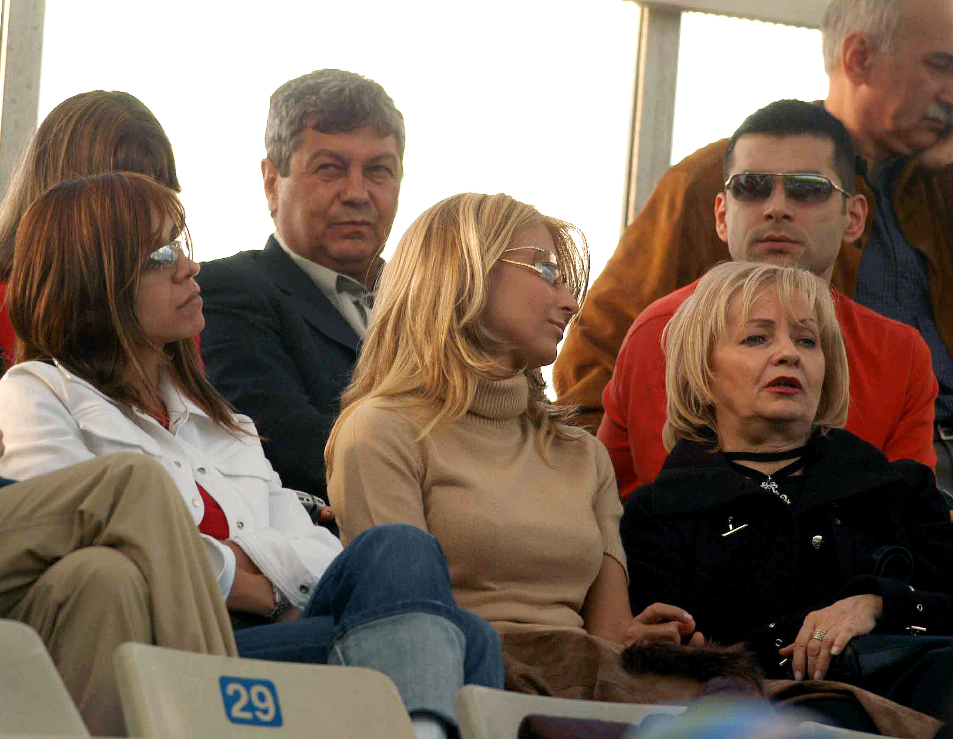 Imagine Stire Improviza o scenă, chema balerine și noi stăteam ca mafioții! A venit în România și Mircea Lucescu l-a lăsat mască | 2review.ro