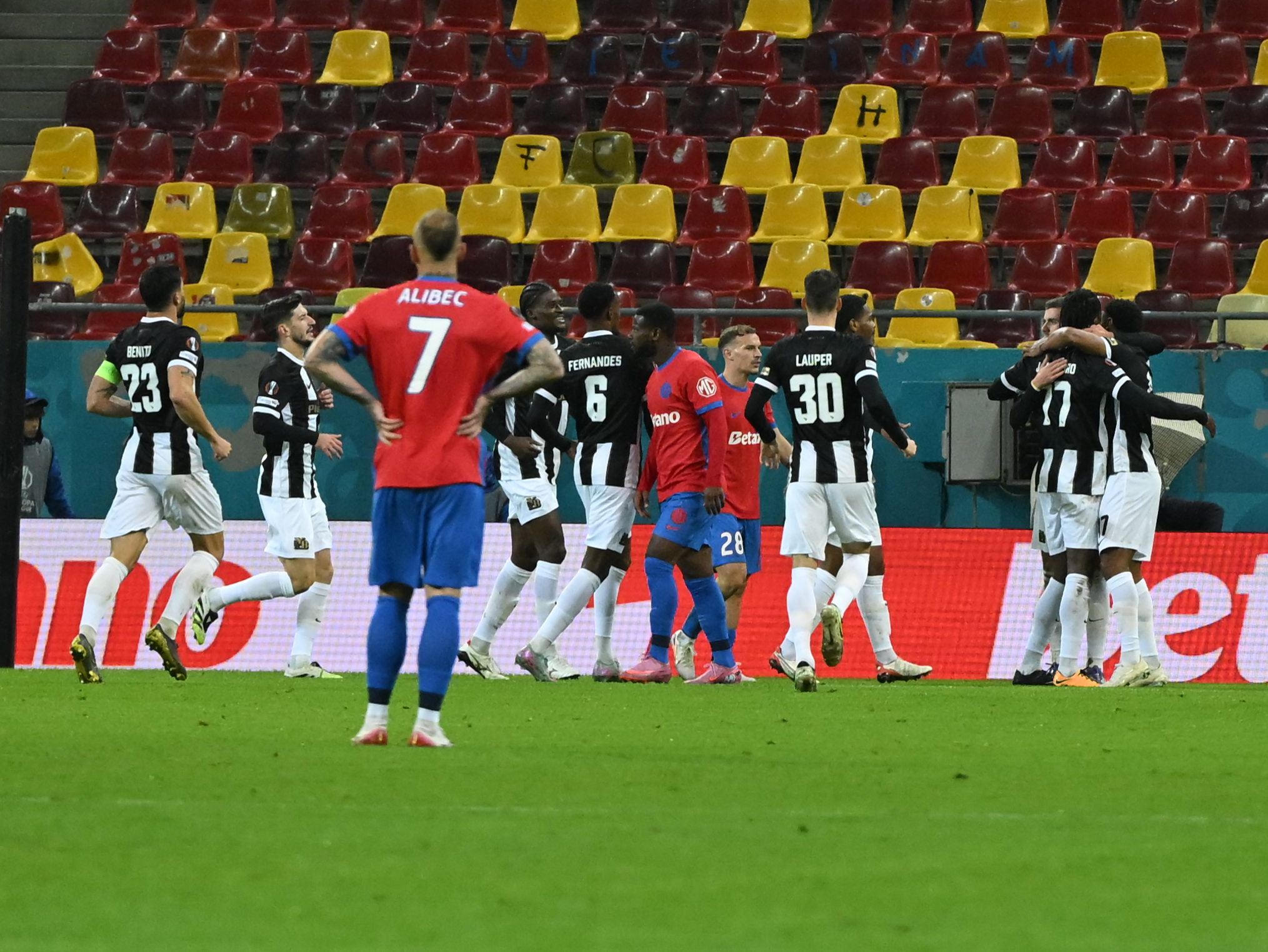 Fără milă! Presa din Elveția, concluzie categorică după prima repriză din FCSB - Young Boys: ”Un lucru e clar”