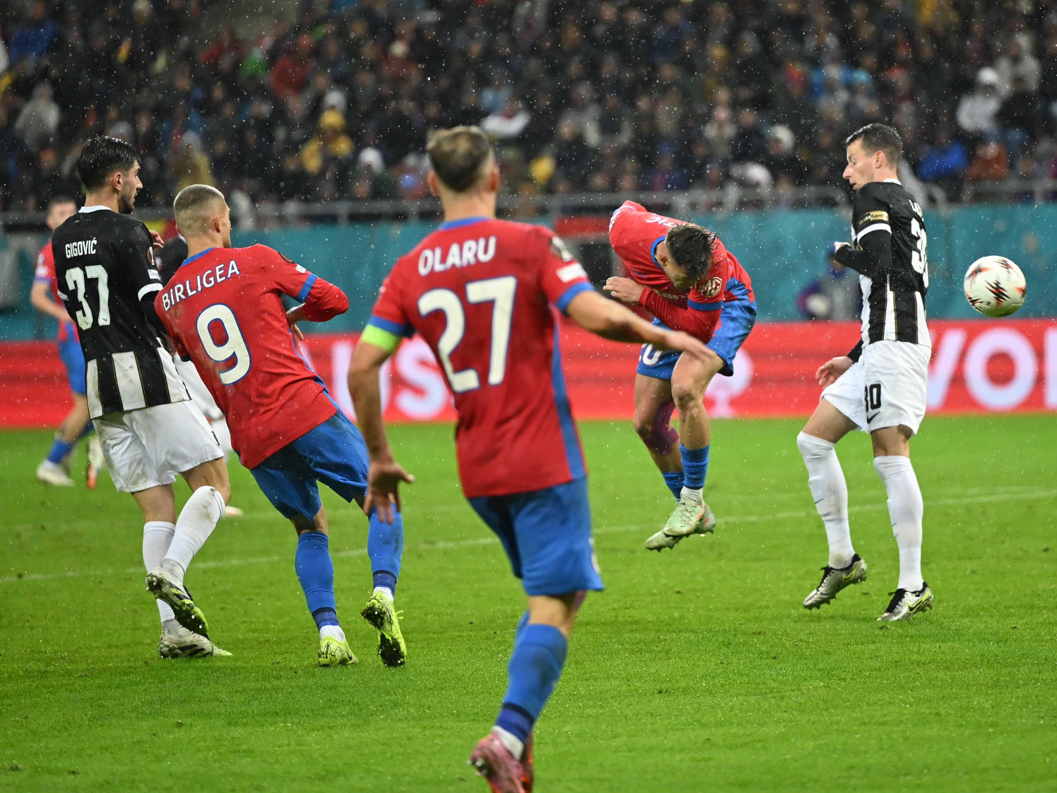Imagine Stire FCSB - Young Boys 0-2. Campioana României, eșec fără drept de apel în fața elvețienilor | 2review.ro