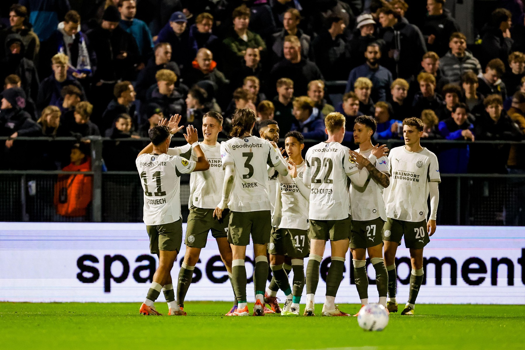 Dennis Man a marcat primul gol la PSV! A dat și un assist