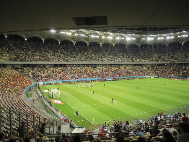 arena-na-ional-prea-mare-pentru-fcsb-universitatea-craiova-c-te