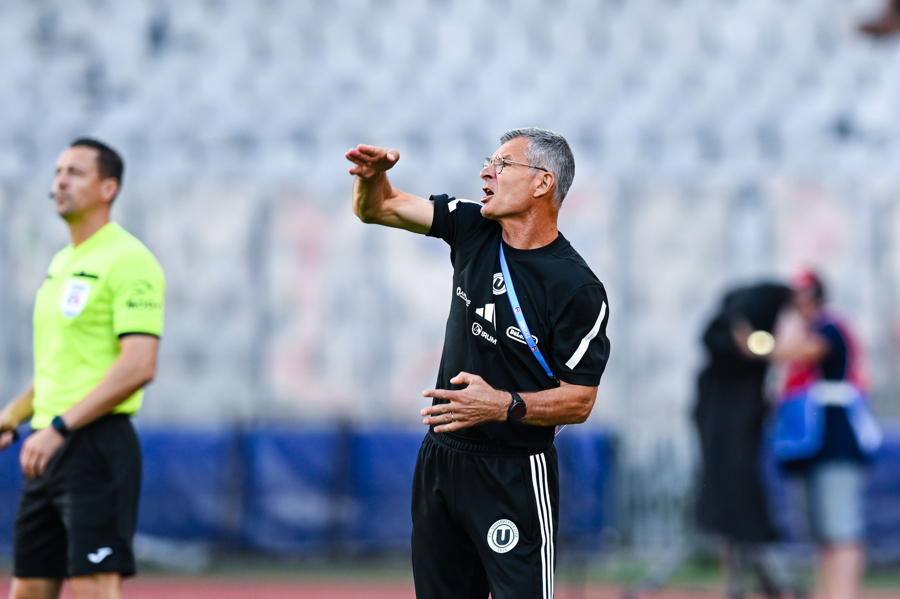 Ioan Ovidiu Sabău a pus tunurile pe fotbalistul venit de la Rapid: "Are alte preocupări decât cele sportive"