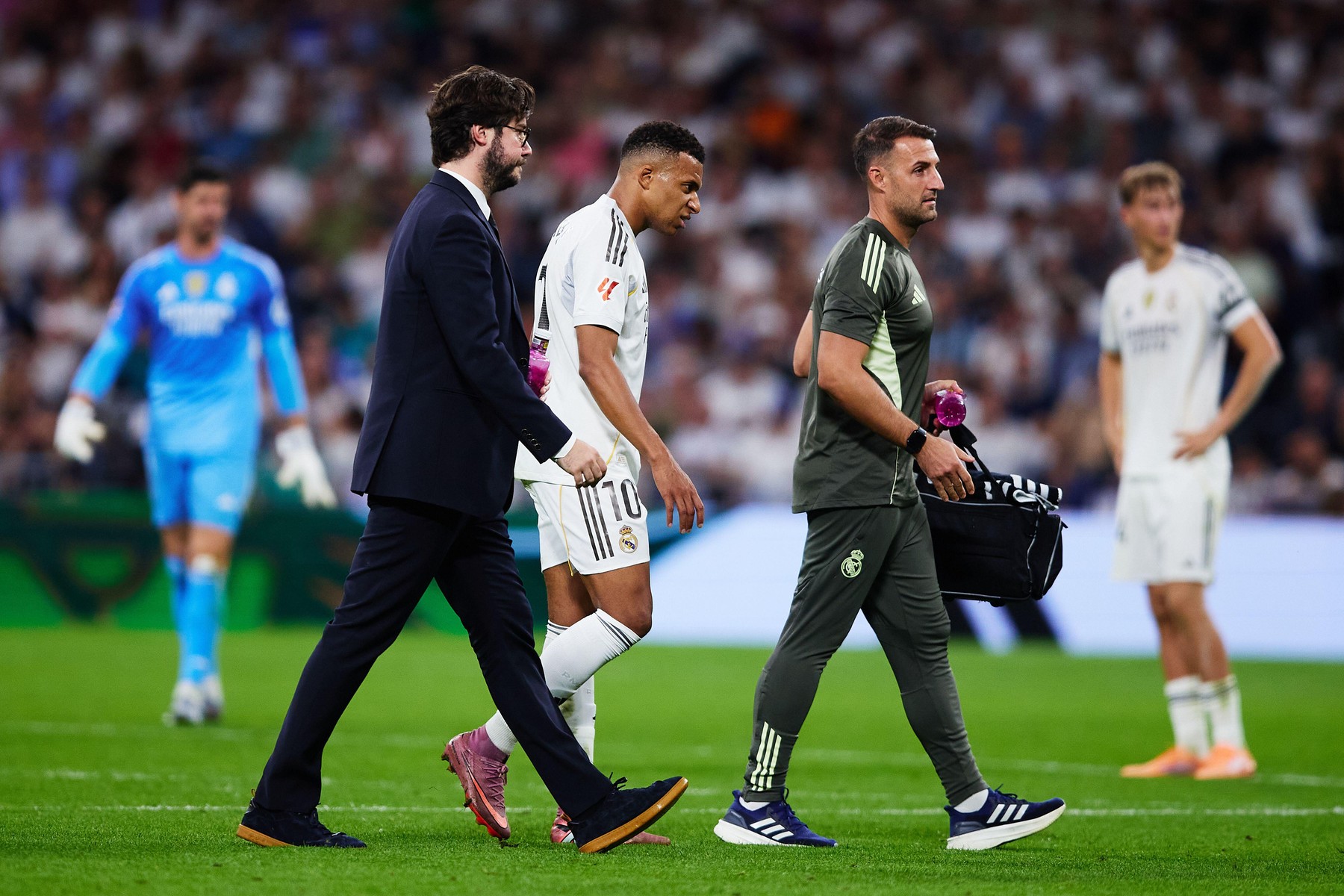 Alarmă la Real Madrid! Kylian Mbappe s-a accidentat la meciul cu Villarreal
