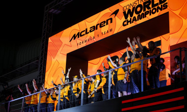 McLaren F1 Team constructor world champions during the 2025 Formula 1 Singapore Grand Prix, 18th round of the 2025 FIA Formula One World Championship from October 3 to 5, 2025 on the Marina Bay Street Circuit, in Singapore - Photo Xavier Bonilla / DPPI