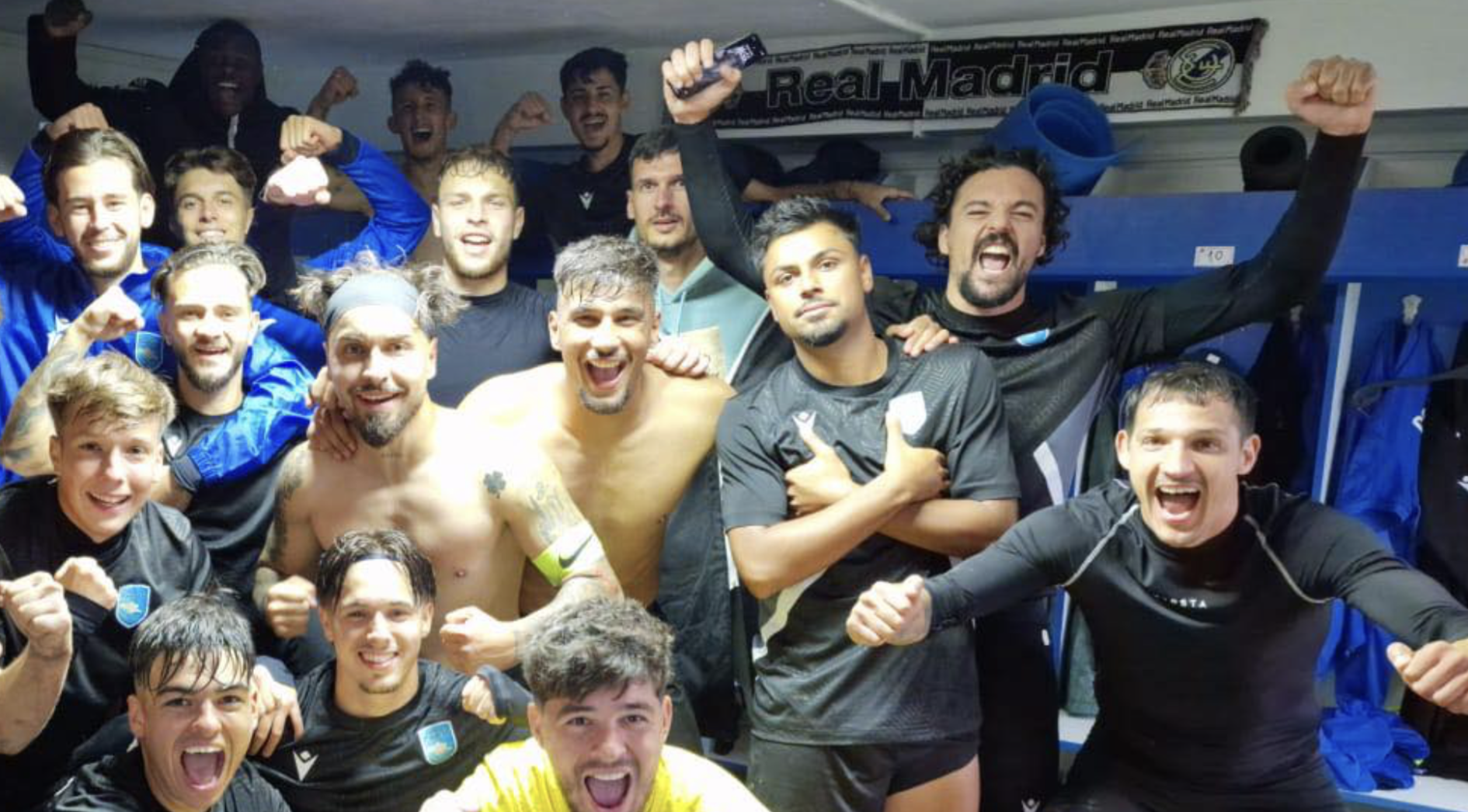 Adi Petre, patru goluri marcate într-un singur meci: hat-trick în 9 minute! Unde a ajuns să joace, la 27 de ani