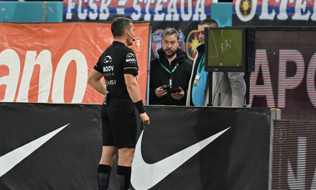 FOTBAL:FCSB-UNIVERSITATEA CRAIOVA, SUPERLIGA SUPERBET (5.10.2025)