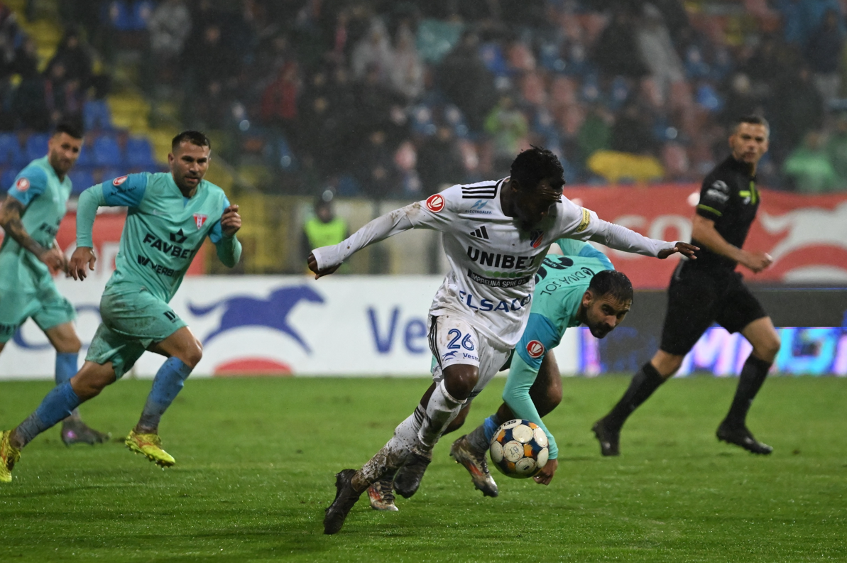 FC Botoșani - UTA Arad 2-1. Moldovenii au urcat pe primul loc în SuperLigă!
