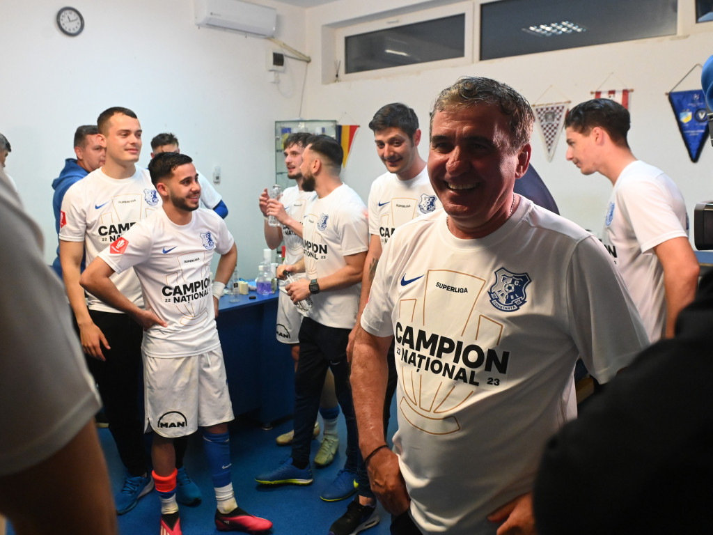 În sfârșit! La aproape 3 luni de la transfer, ”perla” lui Hagi a debutat în meciul cu TREI goluri din Spania