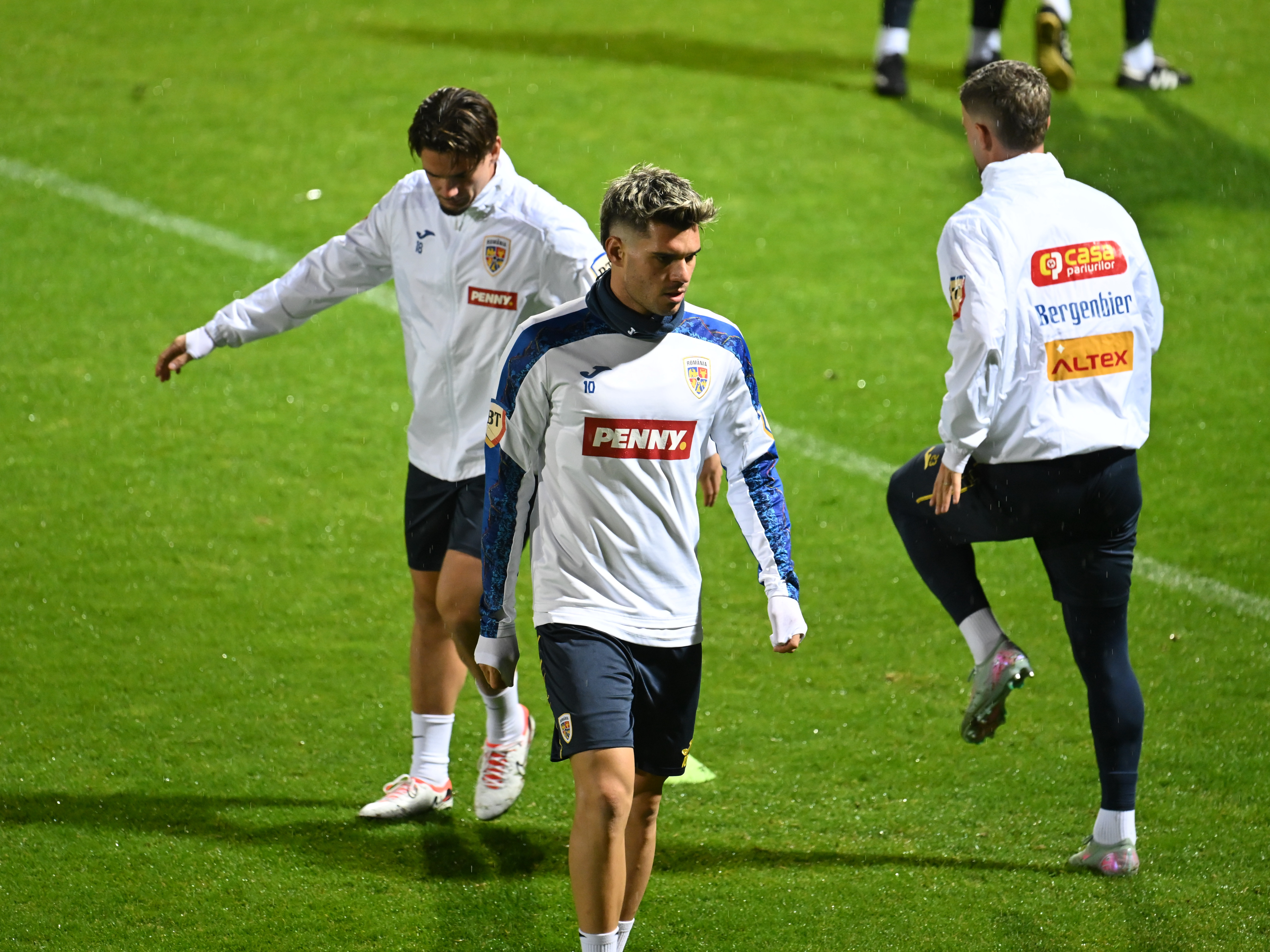 Se pregătește un supertransfer pentru Ianis Hagi? Echipa care tocmai a bătut-o pe Liverpool e cu ochii pe el: "Se poate!"