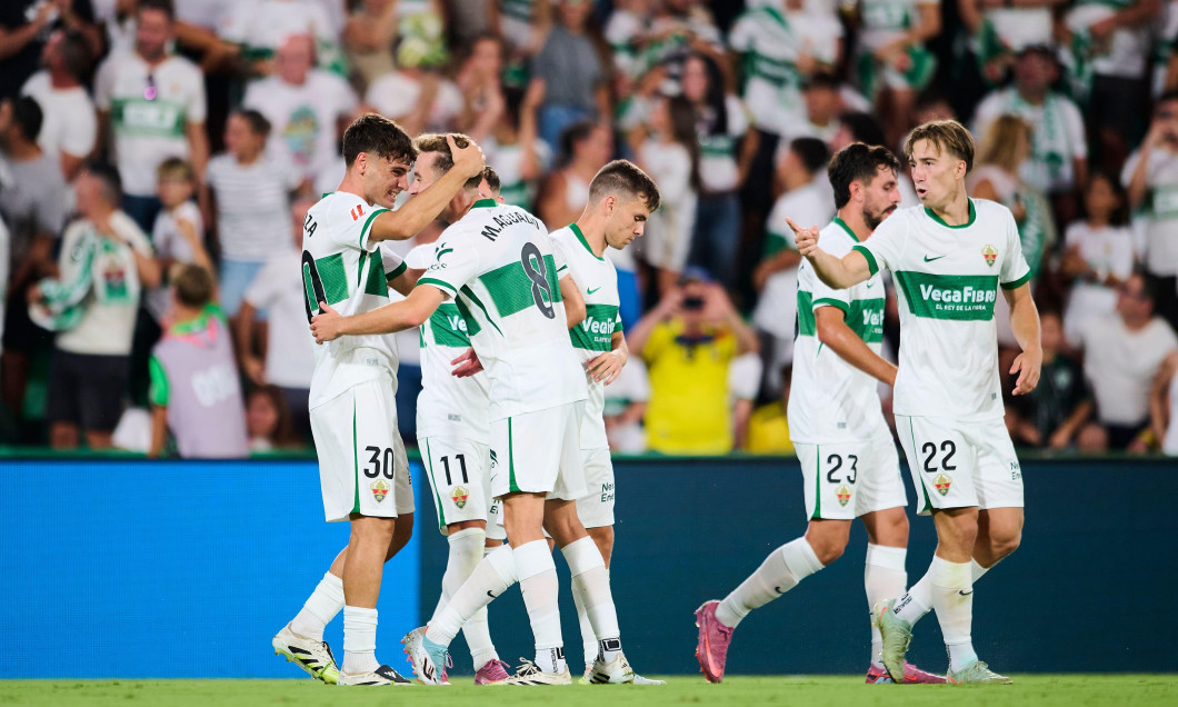 Elche, Spain. 29th Aug, 2025. ELCHE, SPAIN - AUGUST 29: Rodrigo Mendoza of Elche CF celebrates after scoring his team's second goal during to the LaLiga EA Sports match between Elche CF and Levante UD at Manuel Martinez Valero Stadium on August 29, 2025 i
