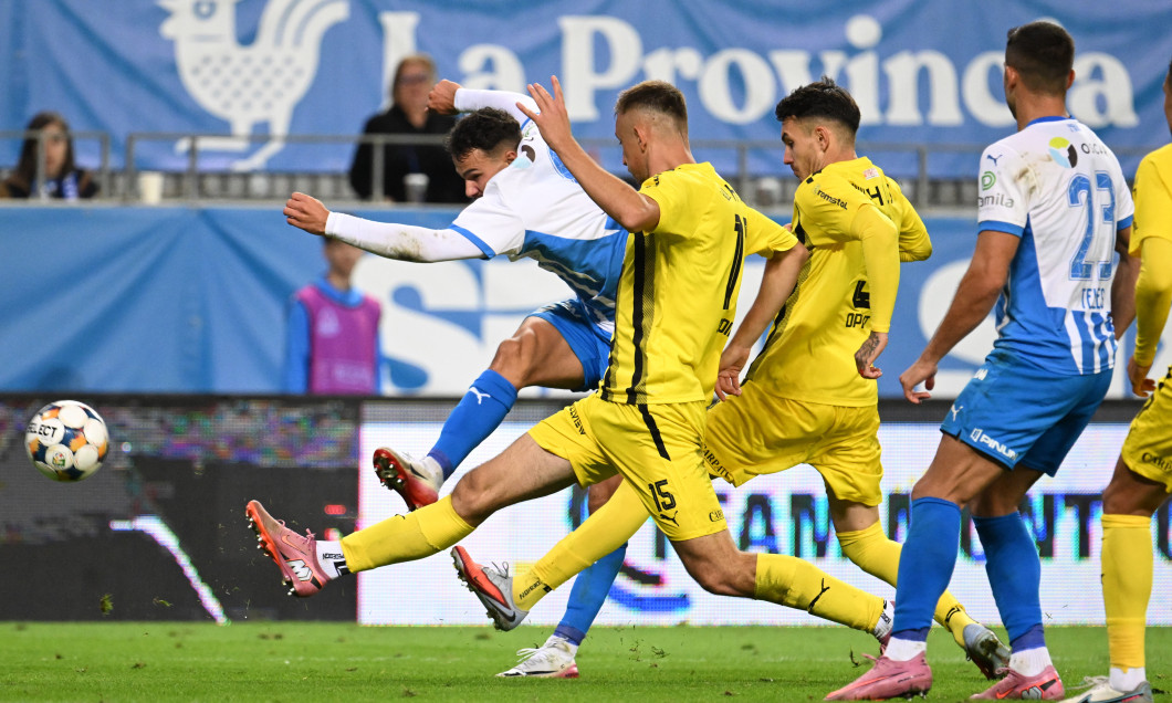 FOTBAL:UNIVERSITATEA CRAIOVA-DINAMO BUCURESTI, SUPERLIGA SUPERBET (26.09.2025)