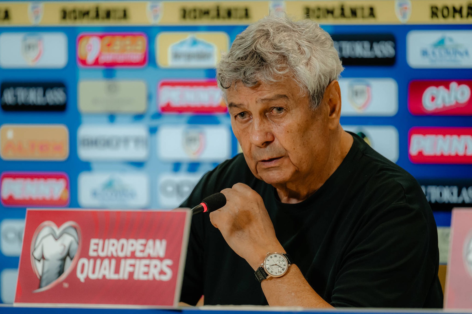 ”Prima și singura variantă a FRF” pentru înlocuirea lui Mircea Lucescu a intrat în direct: ”E important să clarificăm”