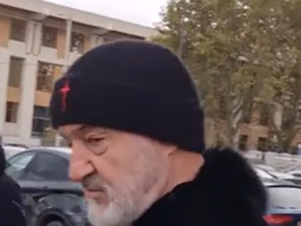 ”Vreți să ne certăm iar?”. Cum a reacționat Gigi Becali, când i s-a reamintit ce a spus de Tănase + echipa pentru Basel