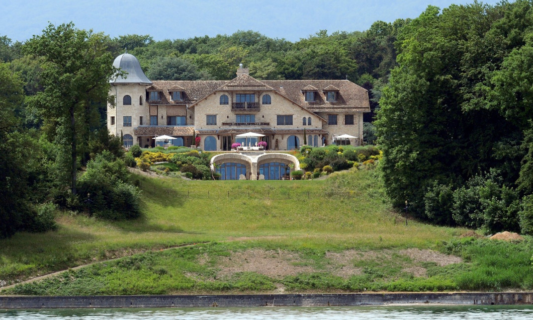 Michael Schumacher Transfered To A Lausanne Hospital - Switzerland