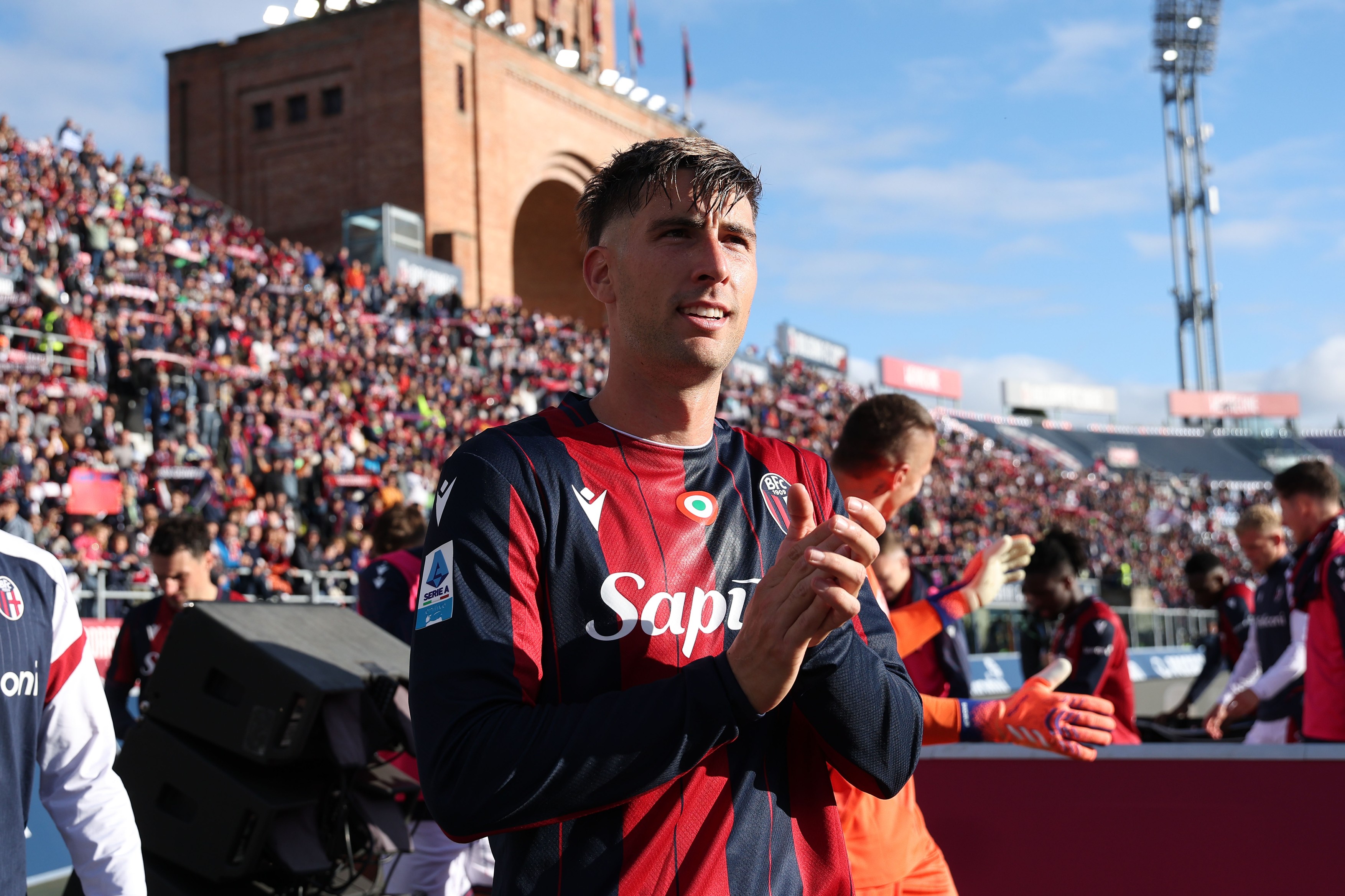 Fundașul Bolognei i-a pus gând rău FCSB-ului! Italienii vor să câștige Europa League