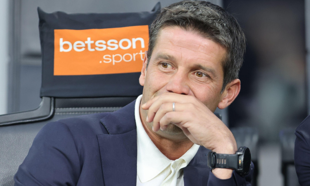 MilanoÕsInter MilanÕs head coach Cristian Chivu during the Serie A soccer match between Inter and Cremonese at the Giuseppe Meazza stadium in Mila