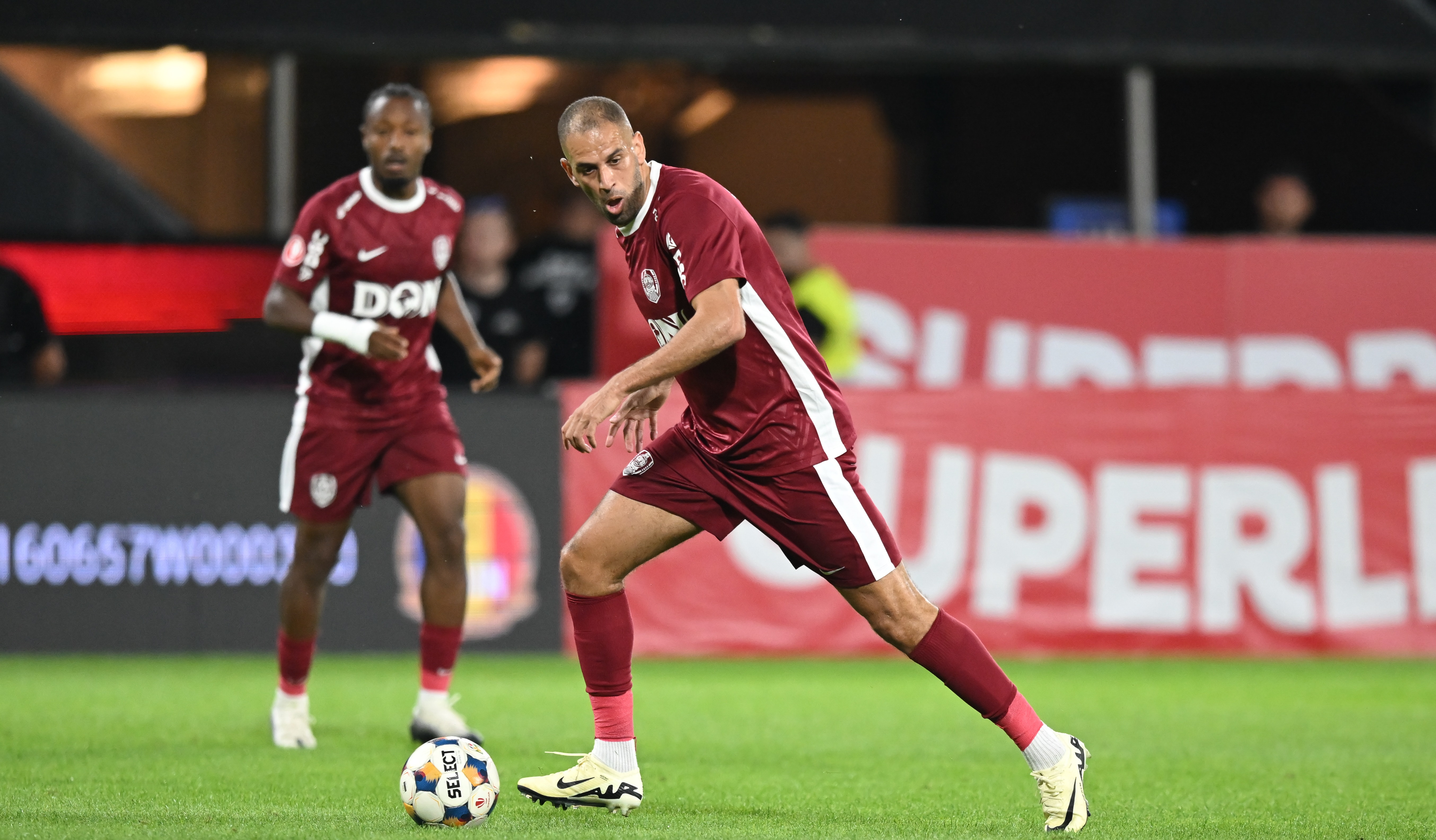 Islam Slimani i-a văzut în SuperLigă și le-a rostit numele: ”Pot avea cariere frumoase”
