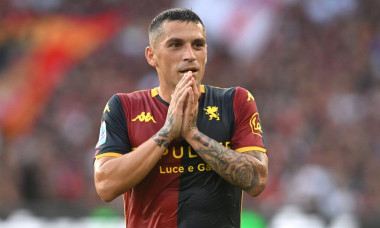 nicolae-stanciu-genoa