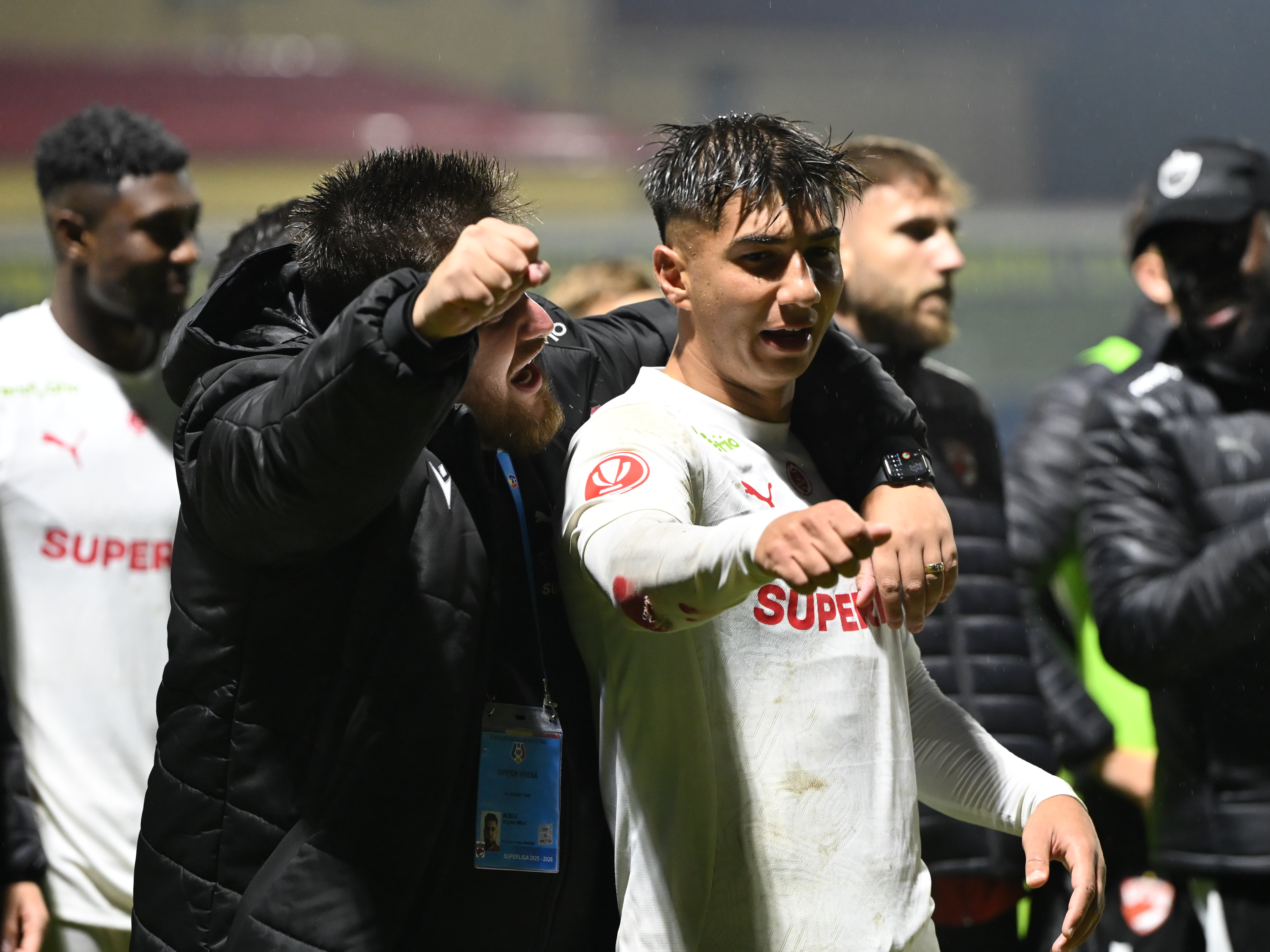 Acum VREA să se reia discuțiile cu Dinamo. Fundașul crescut de Milan, dezamăgit de alegerea făcută în vară