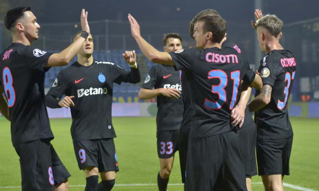 FOTBAL:METALOGLOBUS BUCURESTI-FCSB, SUPERLIGA SUPERBET (18.10.2025)