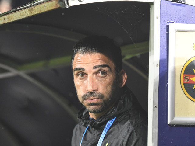 Elias Charalambous, apărare pentru Ngezana la FCSB