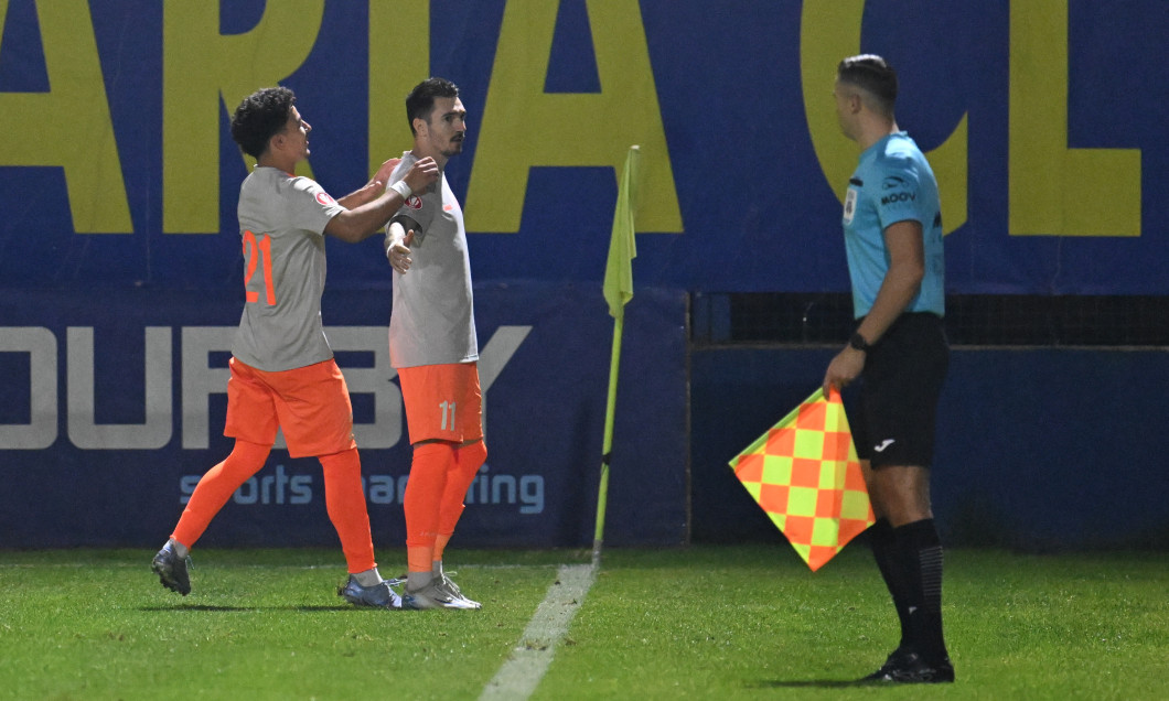 FOTBAL:METALOGLOBUS BUCURESTI-FCSB, SUPERLIGA SUPERBET (18.10.2025)