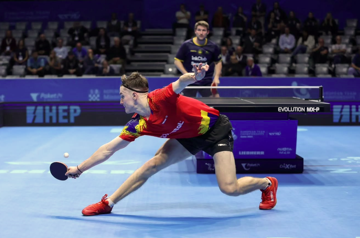 România a reușit o victorie istorică la Europenele de tenis de masă în fața campioanei în exercițiu
