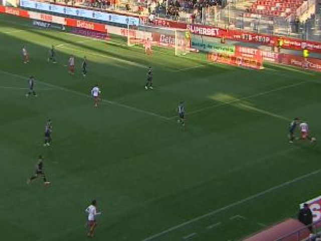 UTA Arad - Oțelul Galați 0-1, ACUM, la Digi Sport 1. Gazdele au rămas în 10 oameni