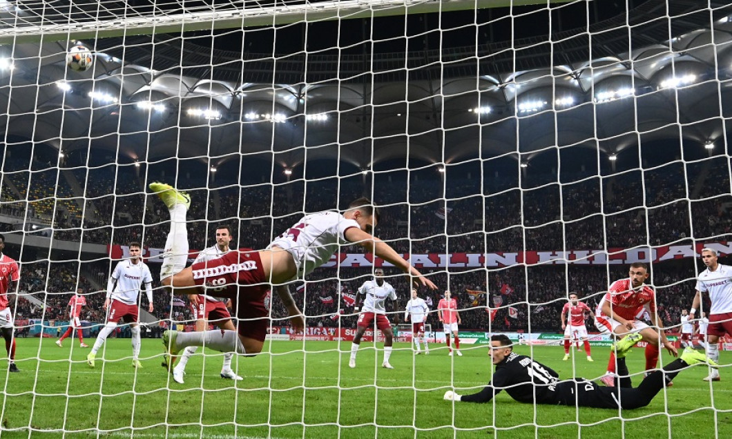 FOTBAL:DINAMO BUCURESTI-RAPID BUCURESTI, SUPERLIGA SUPERBET (19.10.2025)