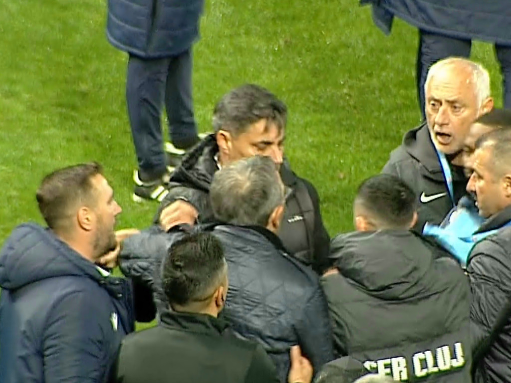 Neagoe, enervat de Mandorlini: ”Ce, mă sperii sau ce? Du-te mai încolo”