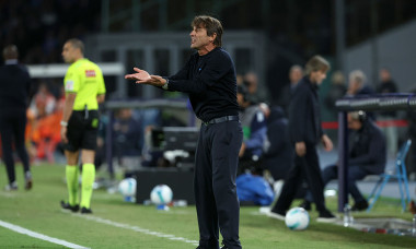 SSC Napoli v Genoa CFC - Serie A