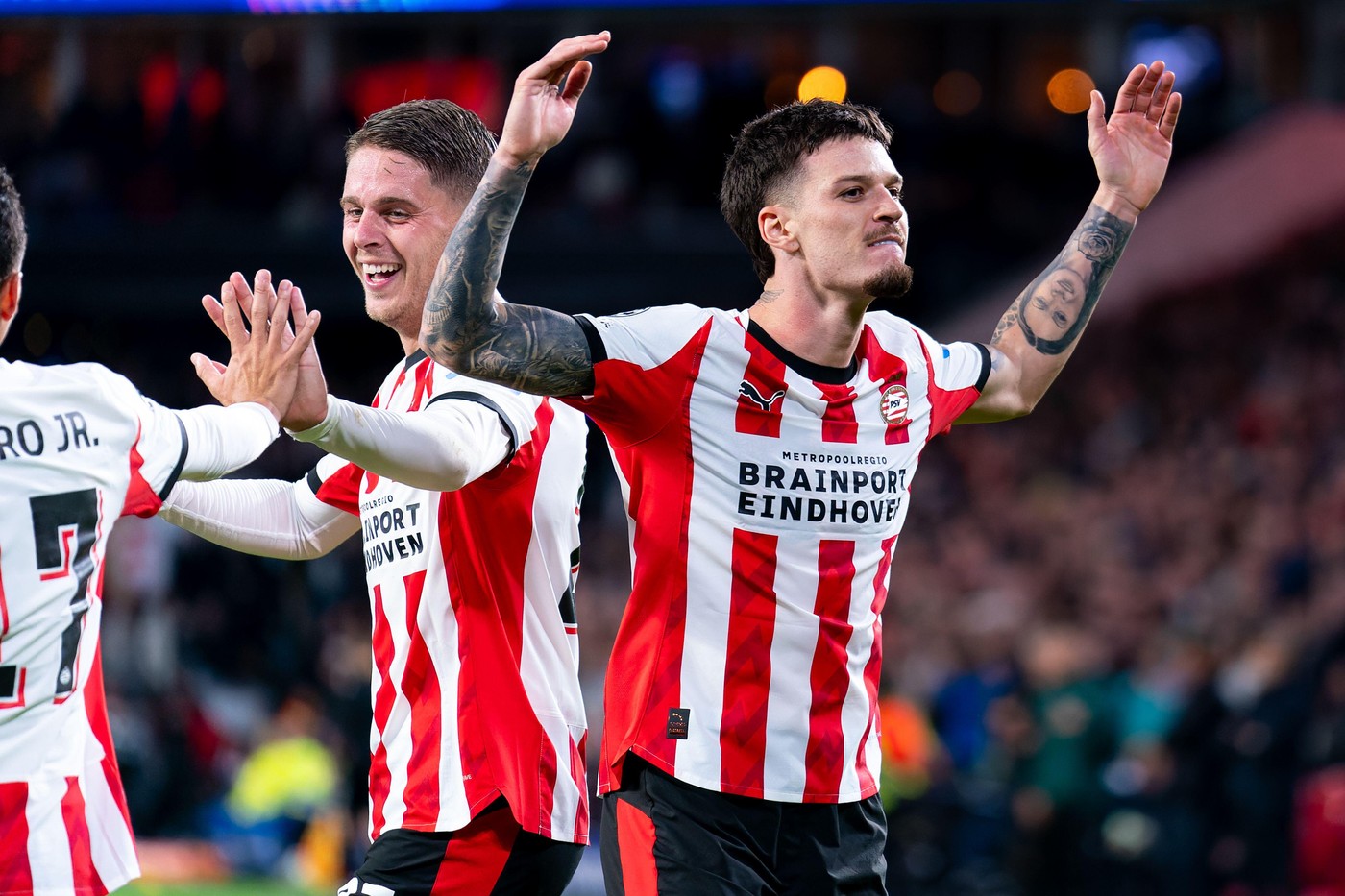 Dennis Man, din nou decisiv! Nota primită după ce PSV a câștigat derby-ul cu 6 goluri din Olanda