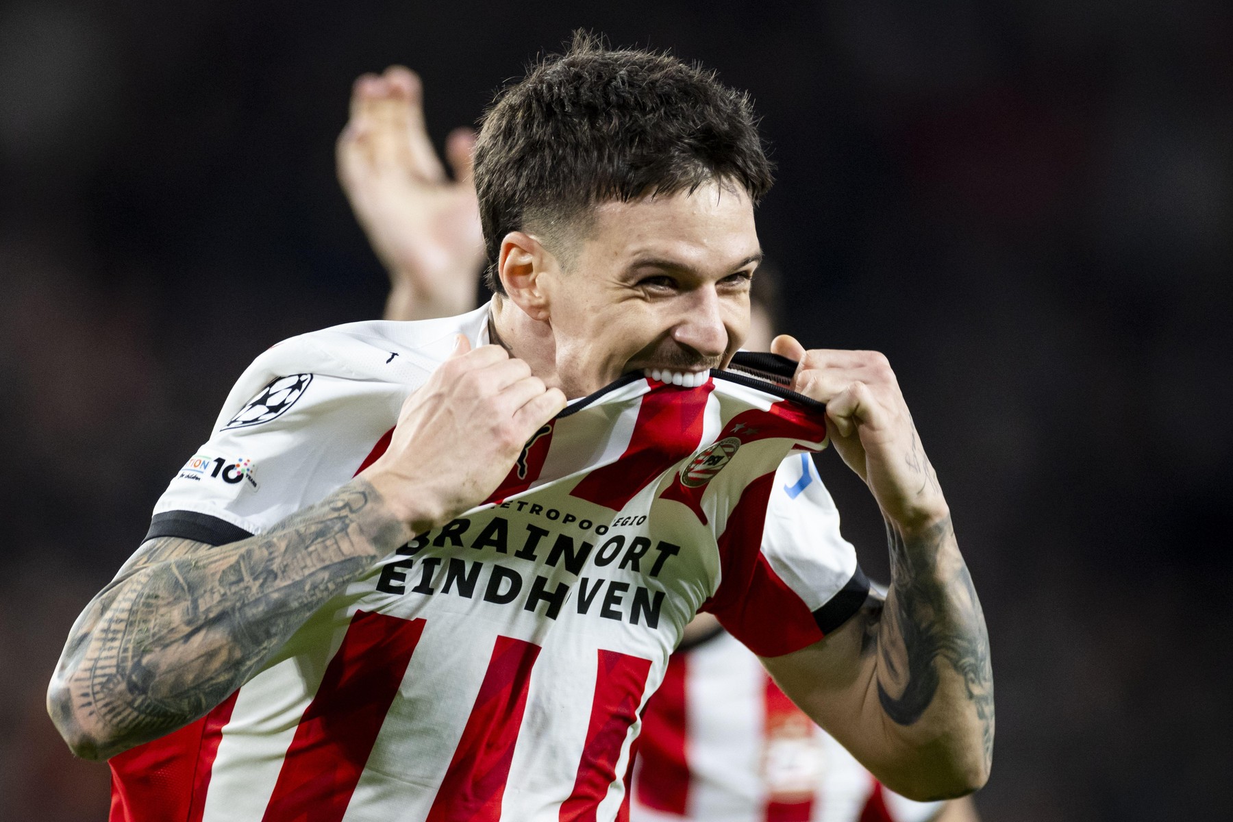 Imagine Stire Dennis Man, față în față cu performanța carierei: campion cu PSV chiar înainte de barajul Turcia - România | 2review.ro