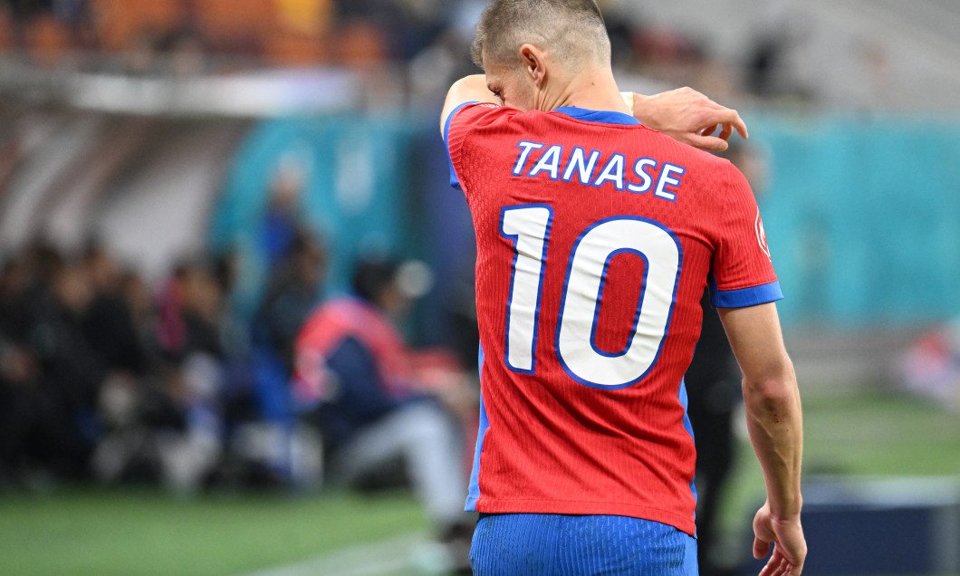 FOTBAL:FCSB-UNIVERSITATEA CRAIOVA, SUPERLIGA SUPERBET (5.10.2025)