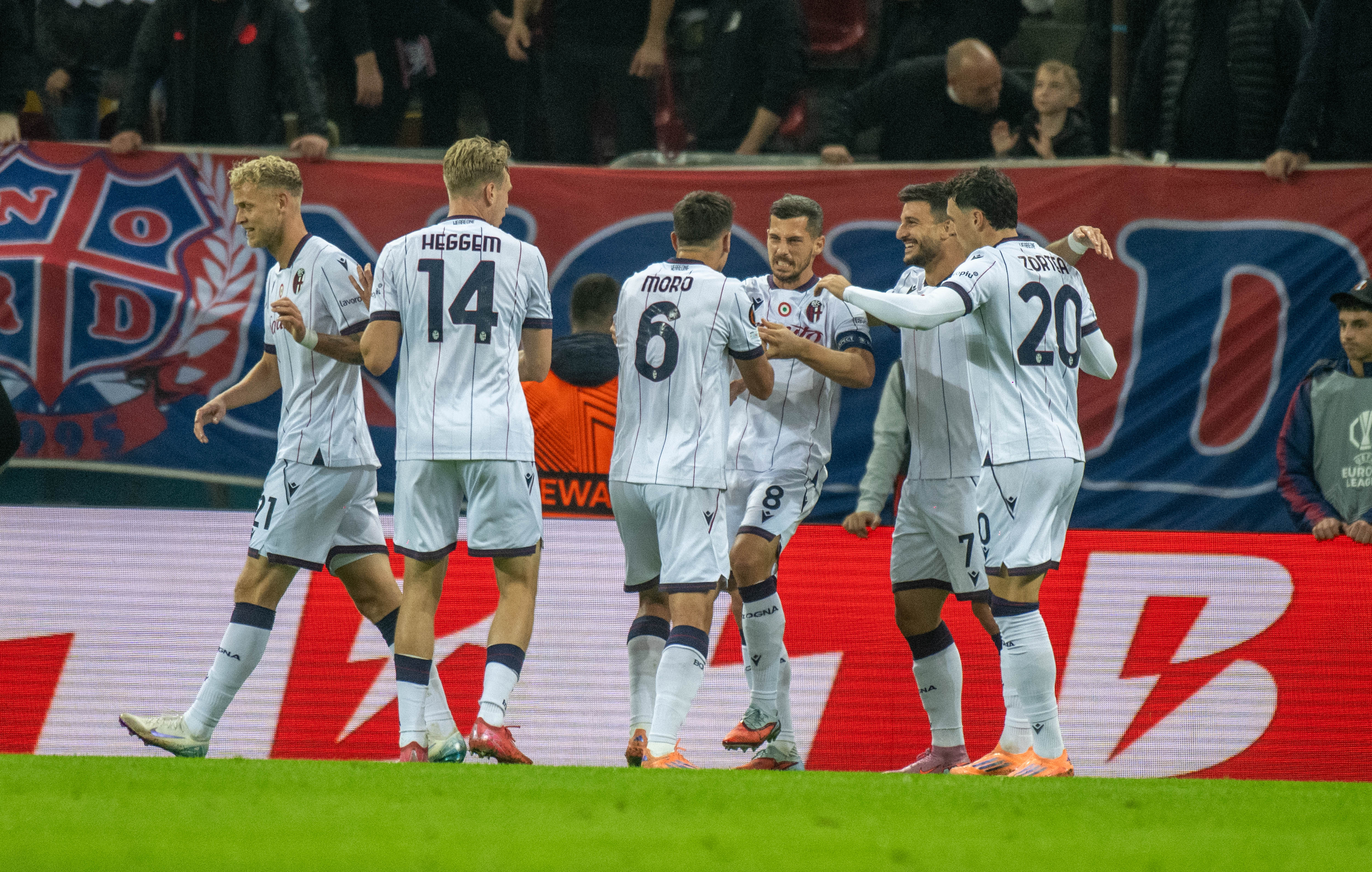 Italienii n-au stat pe gânduri, după ce Bologna a făcut 2-0 în minutul 12 pe Arena Națională, în fața FCSB-ului