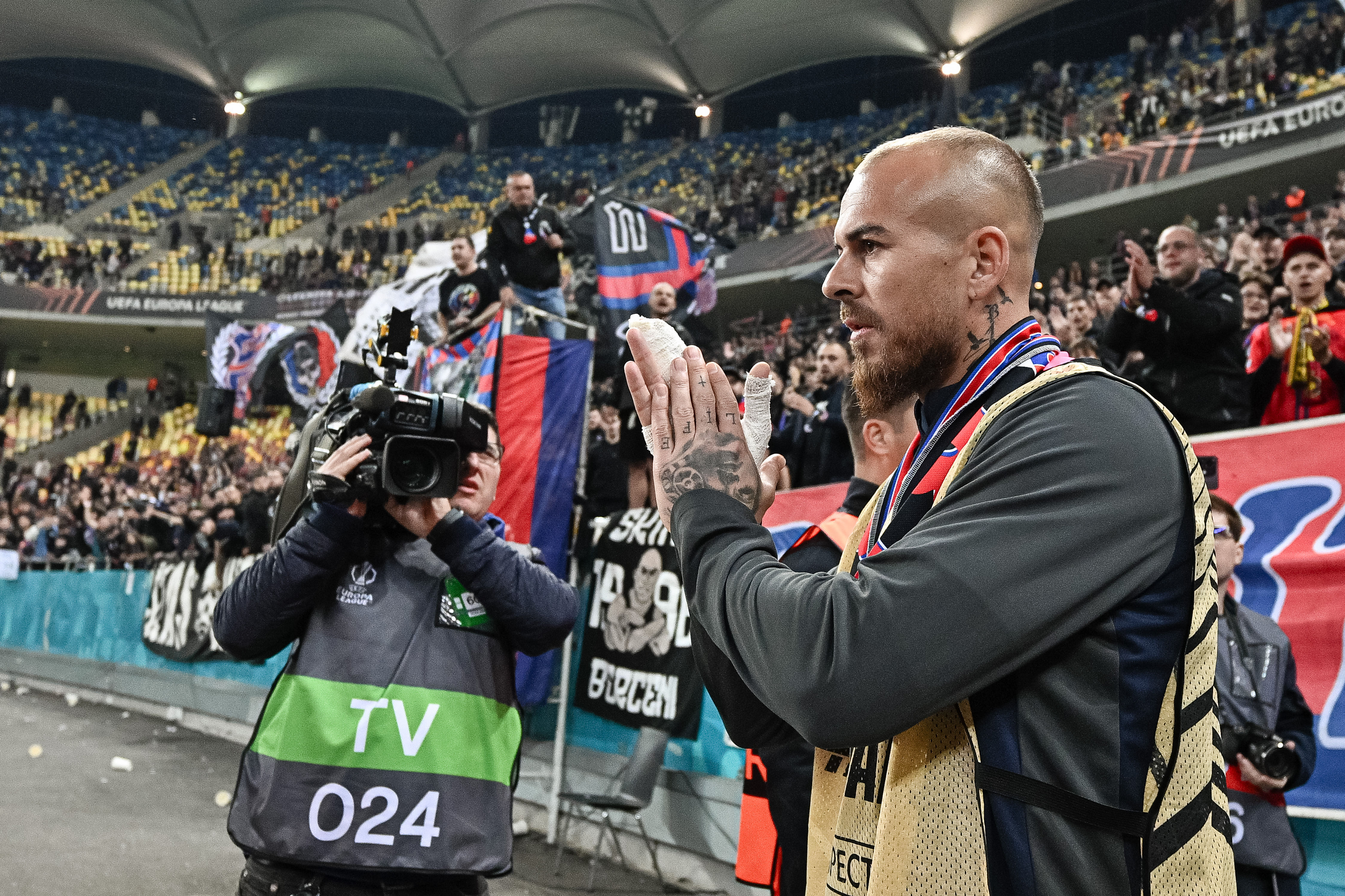 Detaliul remarcat la Denis Alibec, după meciul FCSB - Bologna! Cu ce problemă se confruntă atacantul