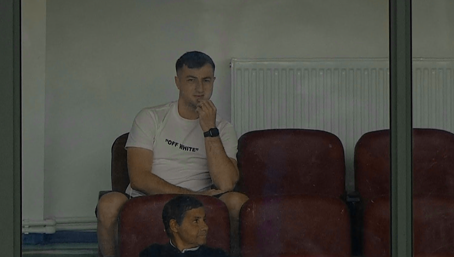 Liber de contract de o lună și jumătate, a fost surprins în loja formației de Liga 2